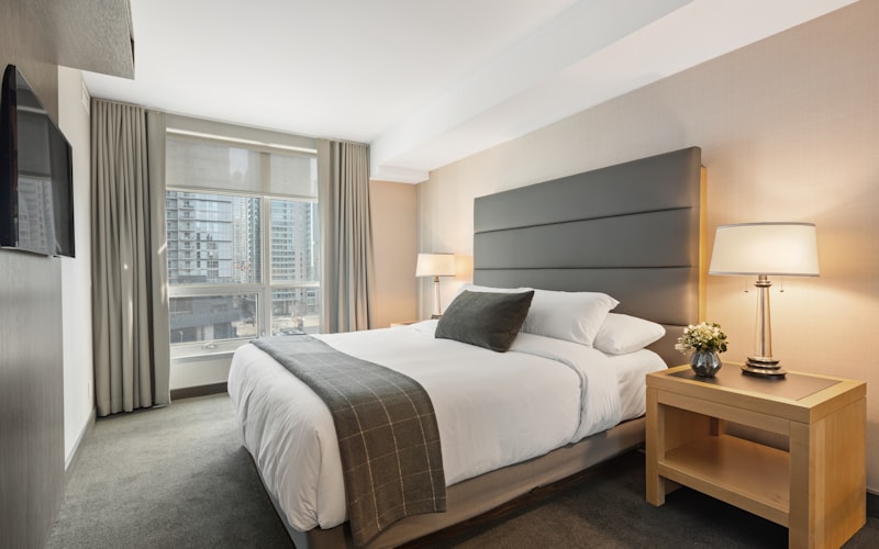 Housekeeping interview topics illustration showing room flow, guest requests, reporting, and speed